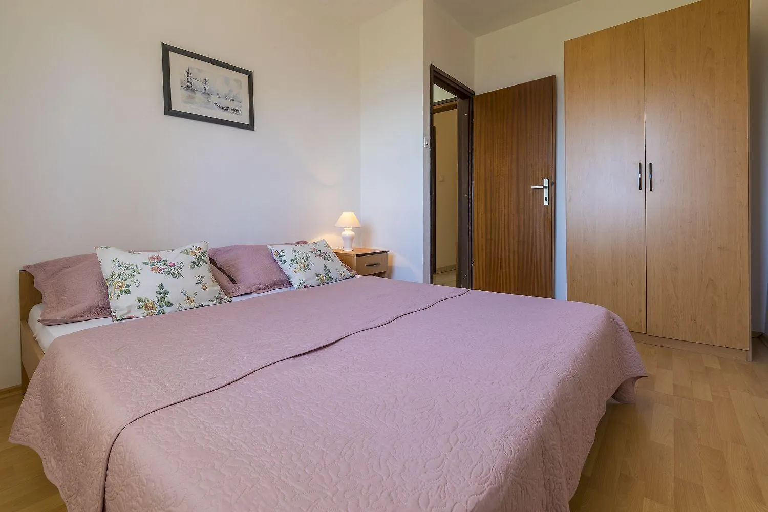 Hundefreundliches Apartment Nur 300 Meter Bis Zur Adria Mit Meerblick, Grill, Wifi Crikvenica