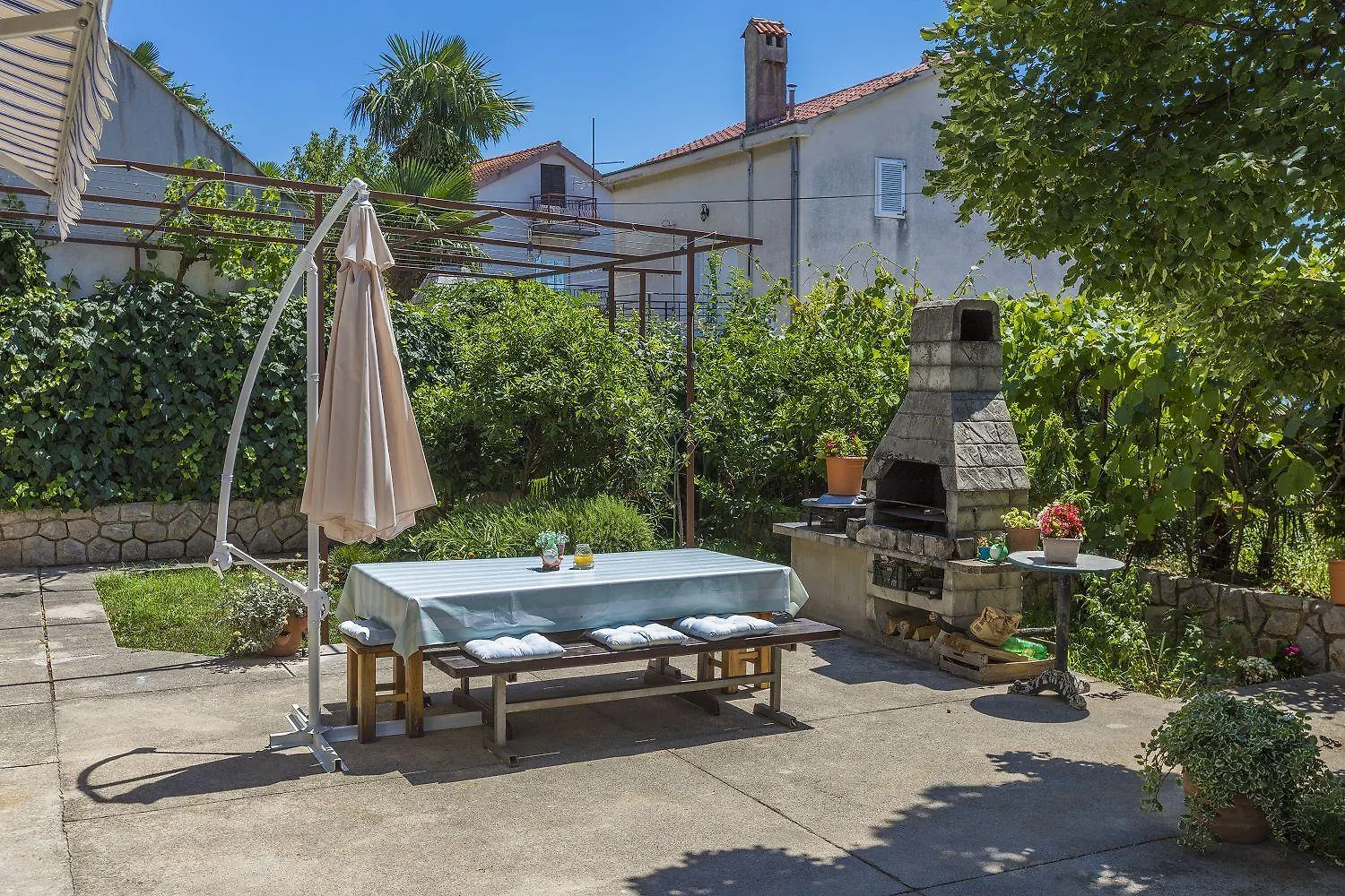 Hundefreundliches Apartment Nur 300 Meter Bis Zur Adria Mit Meerblick, Grill, Wifi Crikvenica 0*,  Croatia