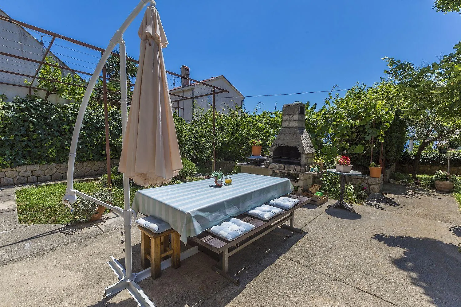 Hundefreundliches Apartment Nur 300 Meter Bis Zur Adria Mit Meerblick, Grill, Wifi Crikvenica Croatia